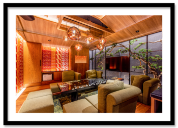 VIP ROOM